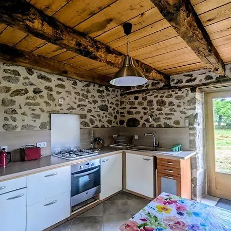 La Fourniau Nyaraló *